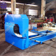 Curved roof panel roll forming machine